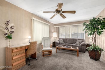 44 Hawes Rd #B26, Mesa, AZ 85208