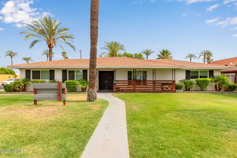 44 Palmdale Dr, Tempe, AZ 85282