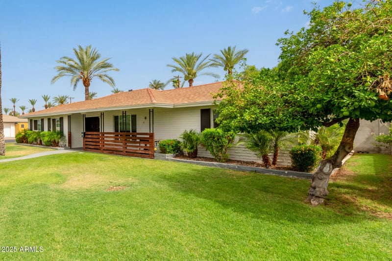44 Palmdale Dr, Tempe, AZ 85282