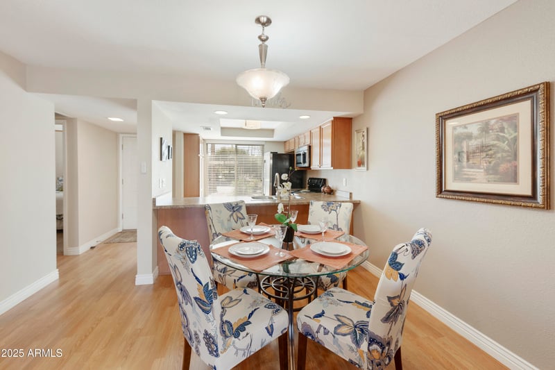440 Desert Flower Dr, Mesa, AZ 85208