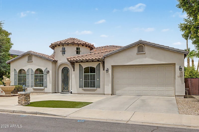 440 E Crescent Pl, Chandler, AZ 85249