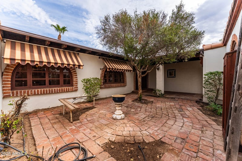 440 Gary Dr, Chandler, AZ 85225