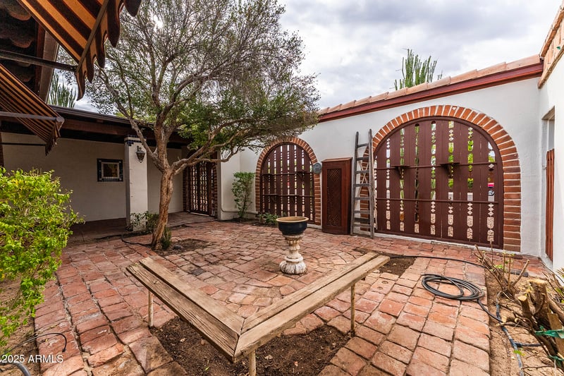 440 Gary Dr, Chandler, AZ 85225