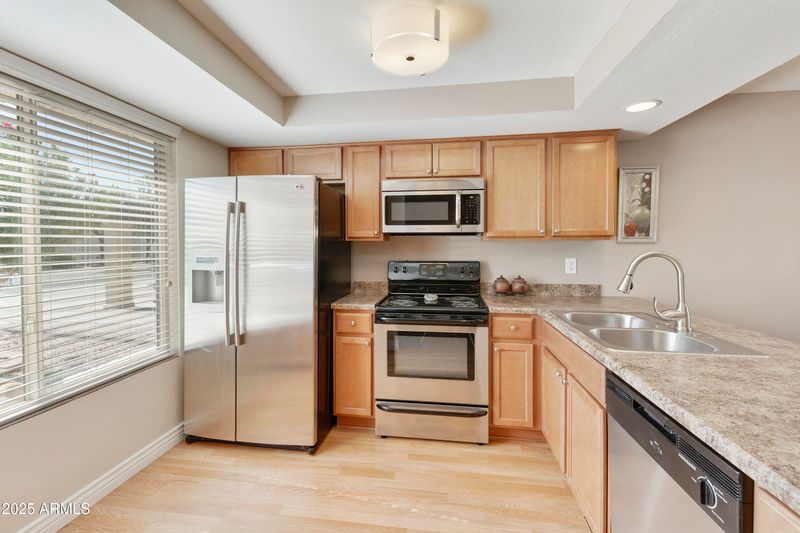 440 S Desert Flower Dr E, Mesa, AZ 85208