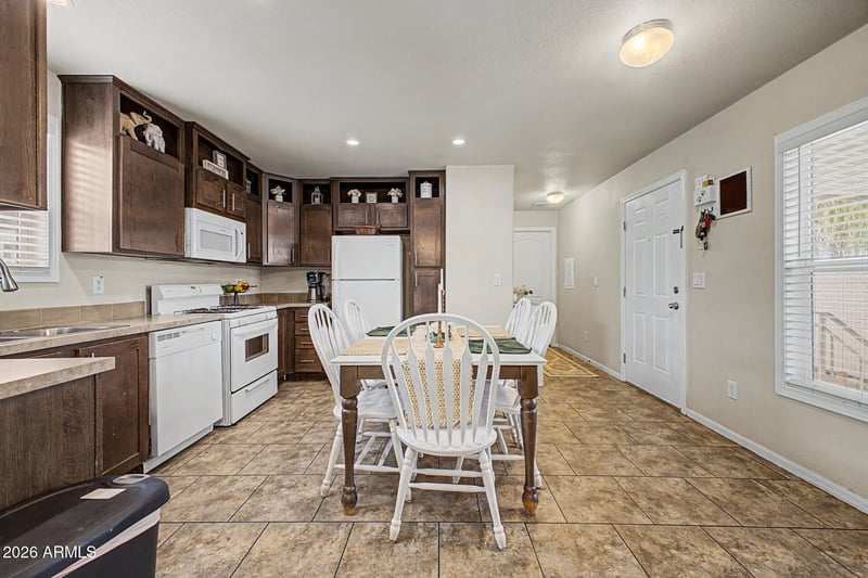 4400 Missouri Ave #202, Glendale, AZ 85301