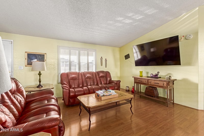 4400 W Missouri Ave #143, Glendale, AZ 85301