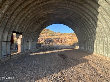 44000 10th St #-, New River, AZ 85087