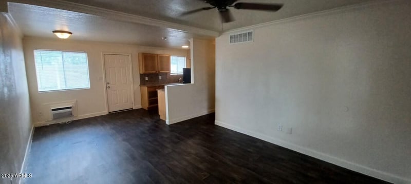 4401 12th St #112, Phoenix, AZ 85014