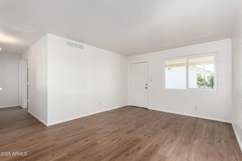 4401 12th St #201, Phoenix, AZ 85014