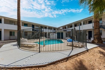 4401 12th St #201, Phoenix, AZ 85014