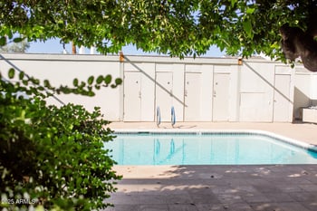4401 40th St #18, Phoenix, AZ 85018