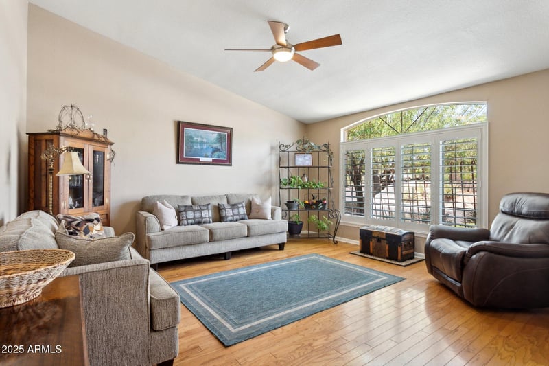 4401 Barwick Dr, Cave Creek, AZ 85331