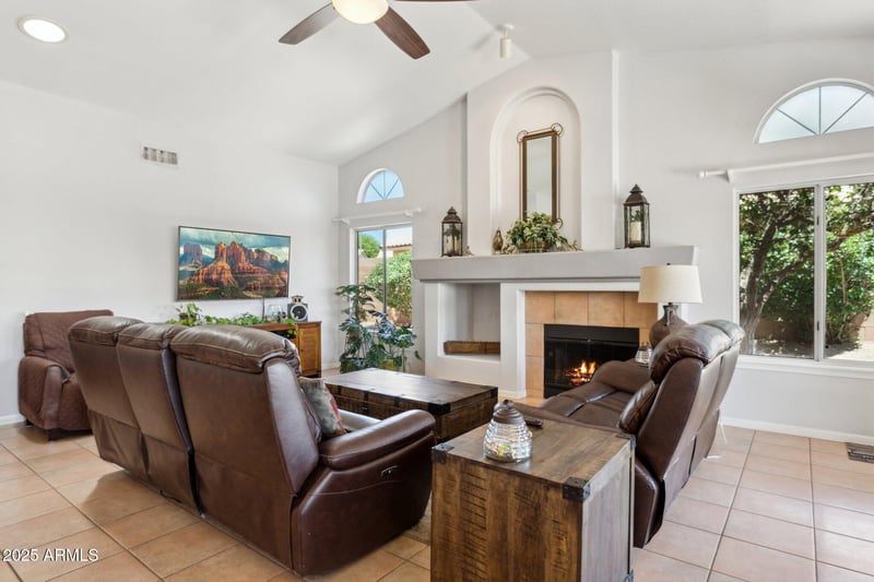 4401 Barwick Dr, Cave Creek, AZ 85331
