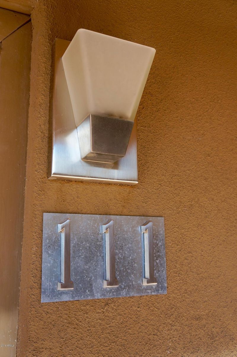 4401 N 12th St #111, Phoenix, AZ 85014