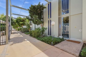 4401 N 40th St #13, Phoenix, AZ 85018