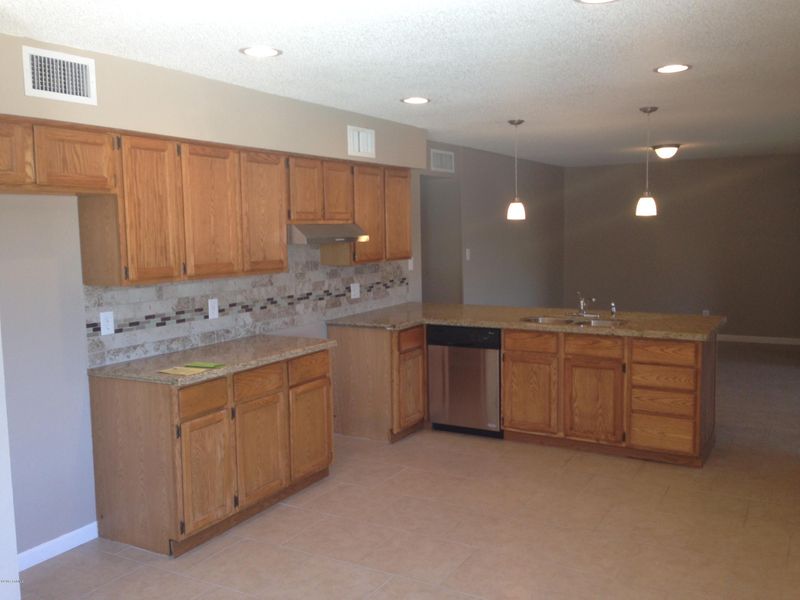 4401 N 65th Dr, Phoenix, AZ 85033