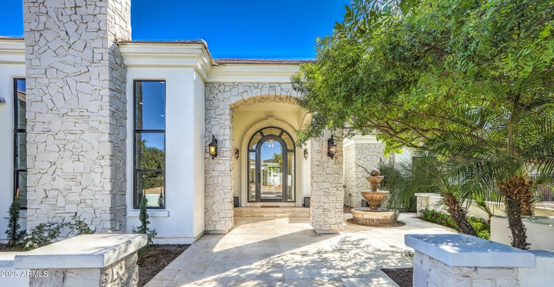 4401 Taurus Pl, Chandler, AZ 85249