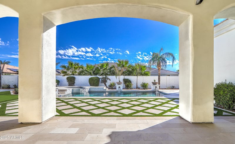 4401 Taurus Pl, Chandler, AZ 85249