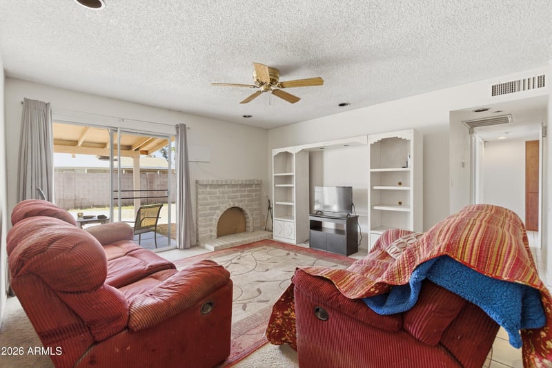 4401 W Turquoise Ave, Glendale, AZ 85302