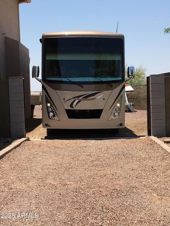 44014 49th Dr, New River, AZ 85087