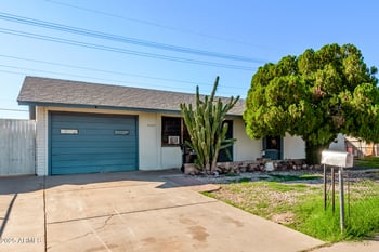 4402 90th Dr, Phoenix, AZ 85037