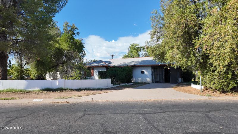 4402 E Clarendon Ave, Phoenix, AZ 85018