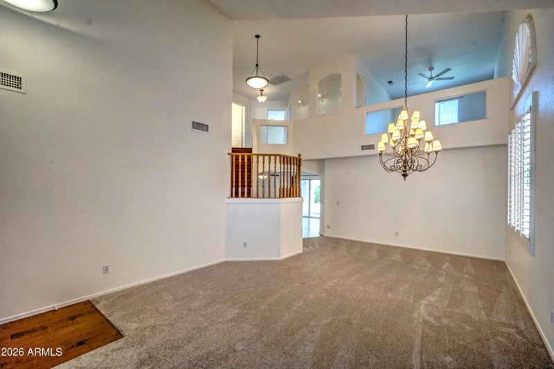 4402 E Desert Wind Dr, Phoenix, AZ 85044