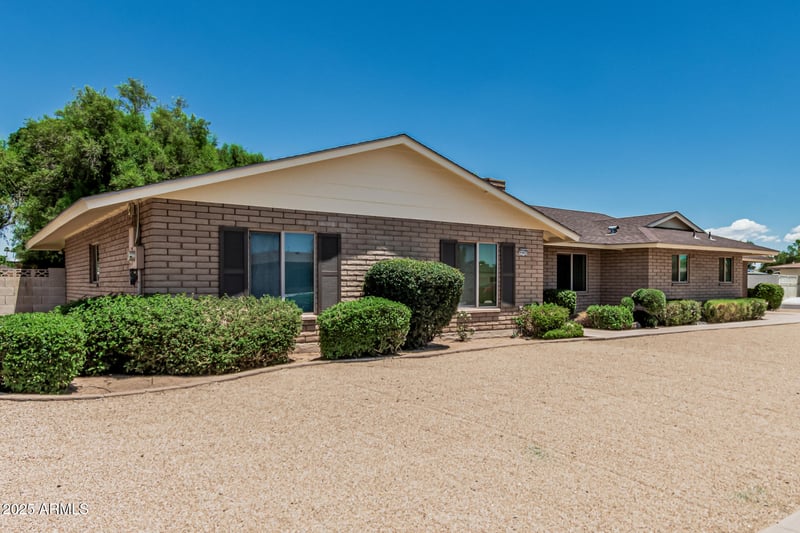 4402 El Caminito Dr, Glendale, AZ 85302