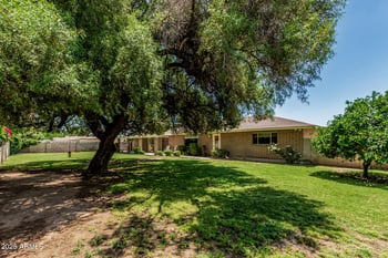 4402 El Caminito Dr, Glendale, AZ 85302