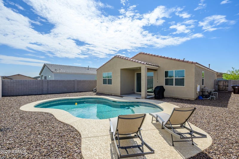 4402 Stickleaf Way, San Tan Valley, AZ 85144
