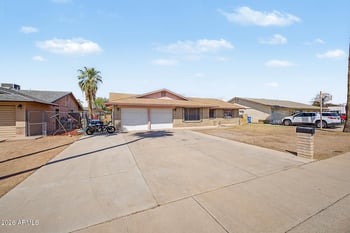 4402 W Desert Cove Ave W, Glendale, AZ 85304
