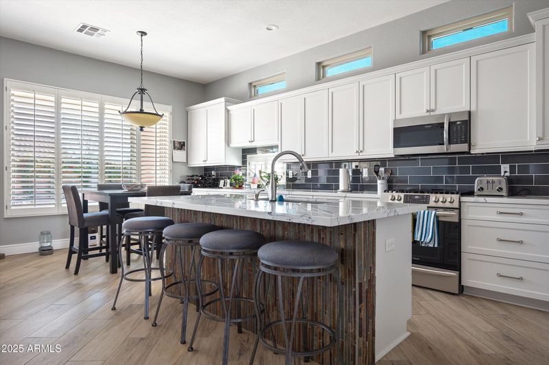 4403 E Briles Rd, Phoenix, AZ 85050