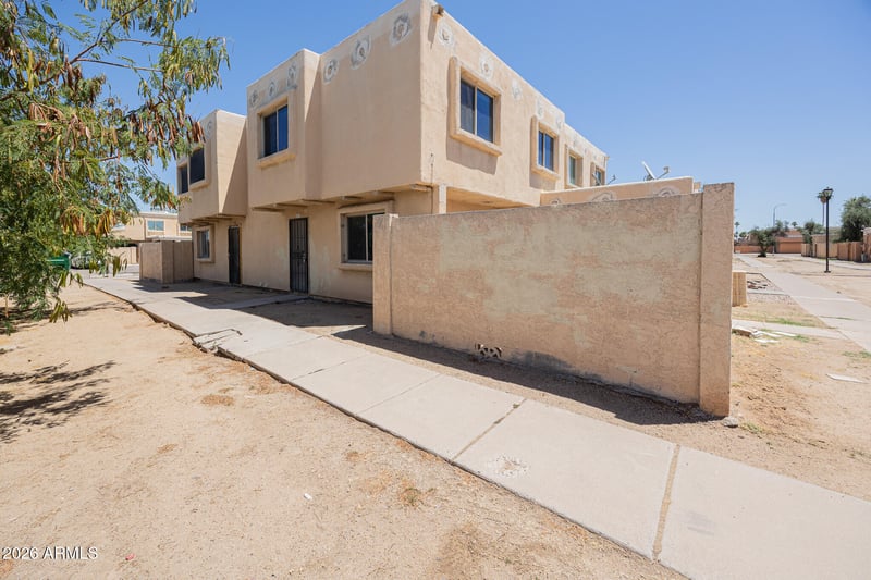 4403 Riverside St, Phoenix, AZ 85040