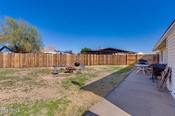 4406 Mission Ln, Glendale, AZ 85302