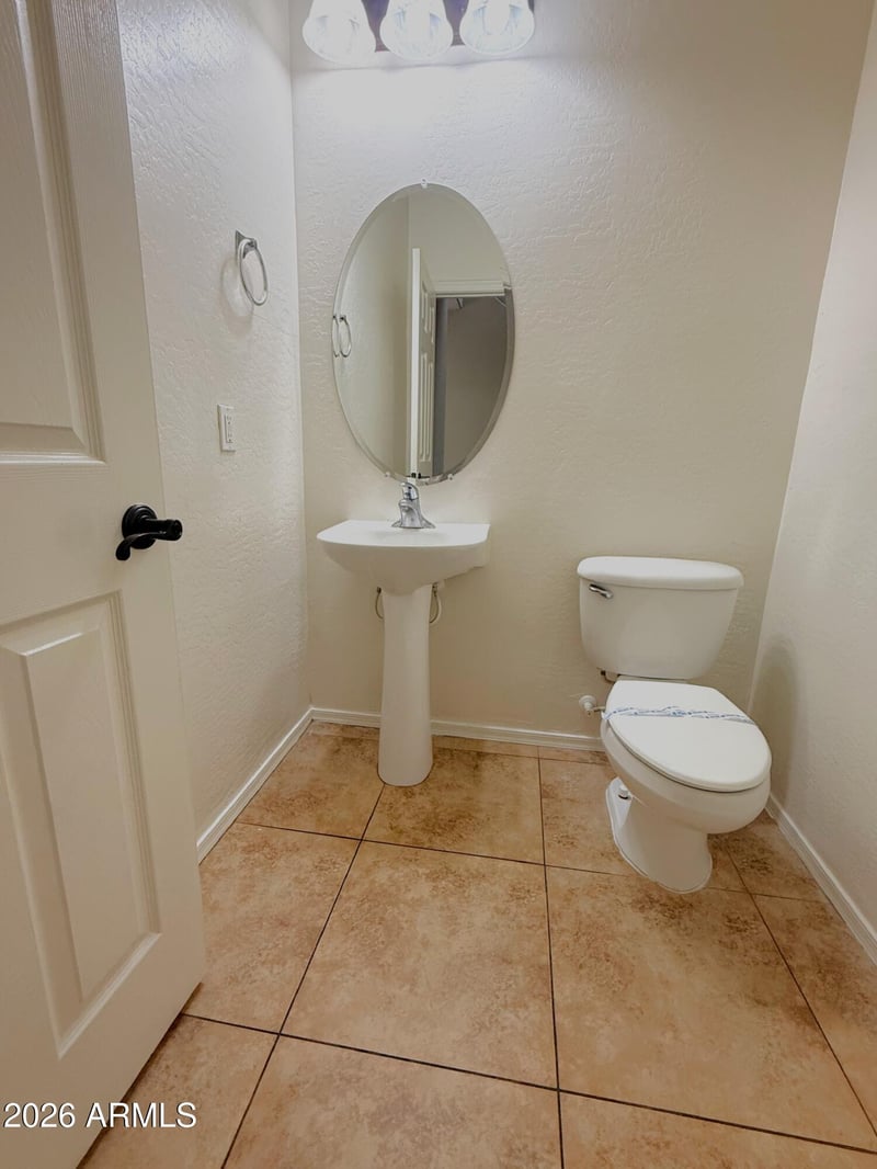 4406 Hasan Dr, Laveen, AZ 85339