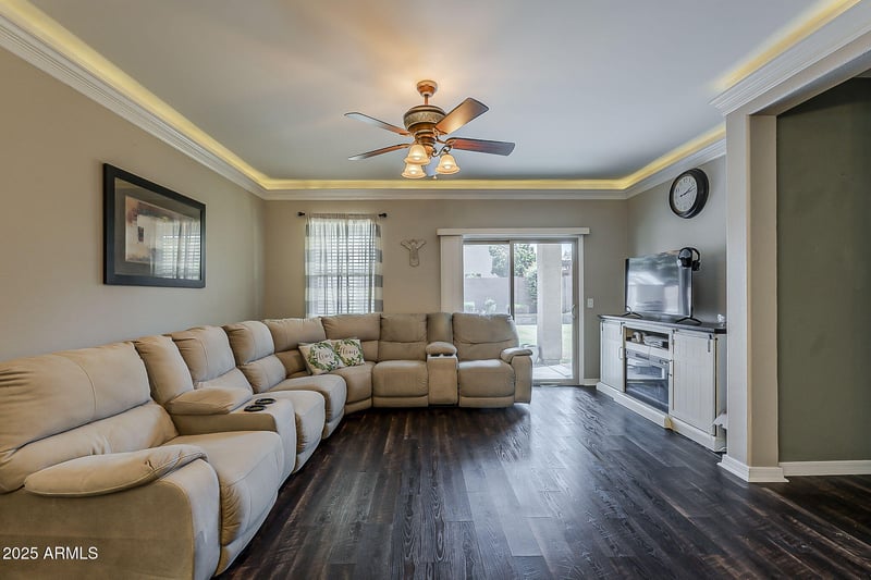 4407 Crescent Rd, San Tan Valley, AZ 85144