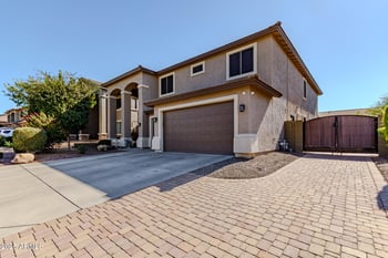 4407 Faull Dr, New River, AZ 85087