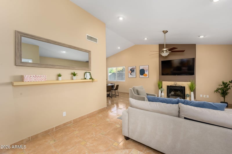 4408 Yorkshire Dr, Glendale, AZ 85308