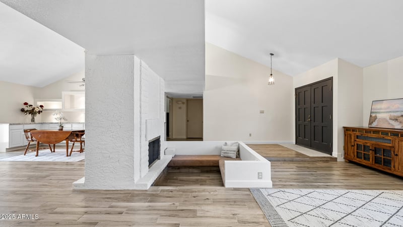 4409 Gelding Dr, Phoenix, AZ 85032