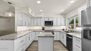 4409 Gelding Dr, Phoenix, AZ 85032