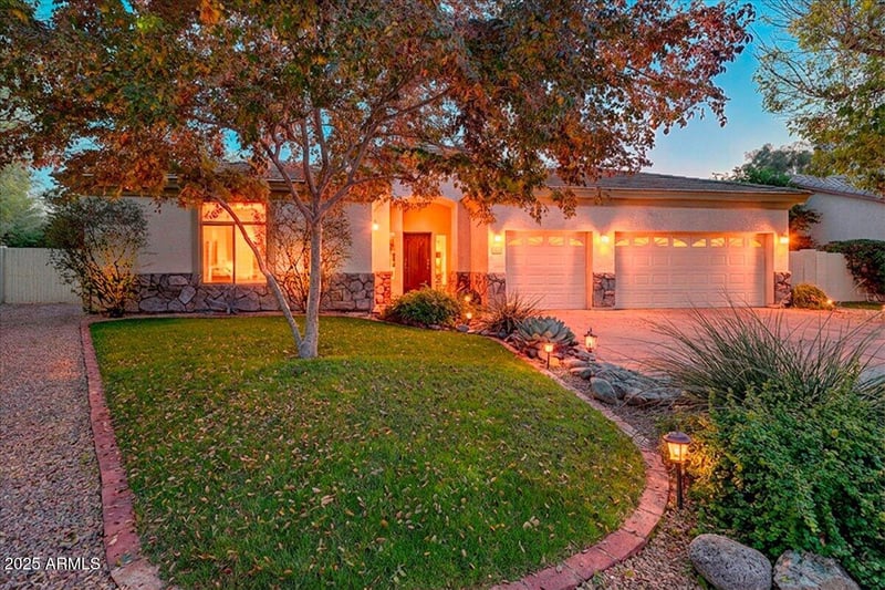 4409 Janice Way, Phoenix, AZ 85032