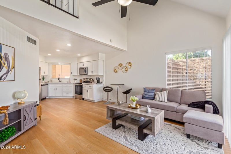 4409 Orangewood Ave, Glendale, AZ 85301