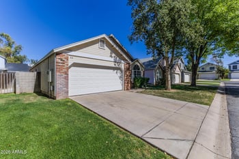 441 Maple St #86, Mesa, AZ 85206