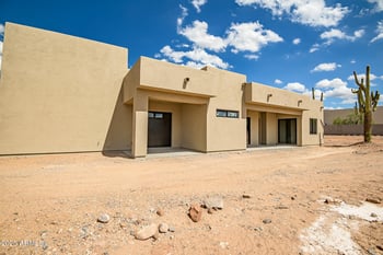 441 Roughrider Rd, New River, AZ 85087