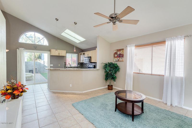 441 S Maple St #102, Mesa, AZ 85206
