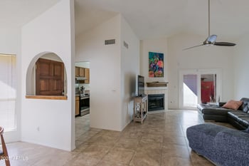 441 Topeka Dr, Phoenix, AZ 85024