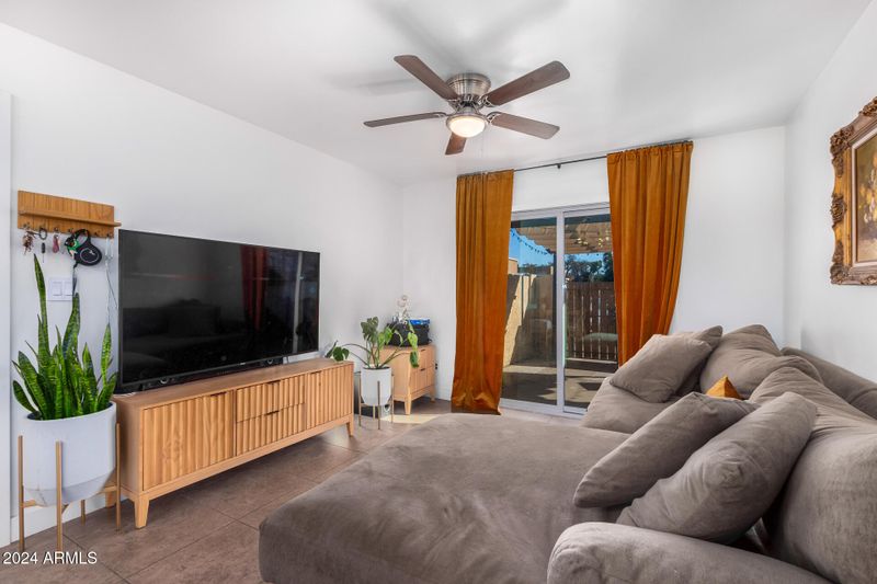 4410 E Wood St, Phoenix, AZ 85040