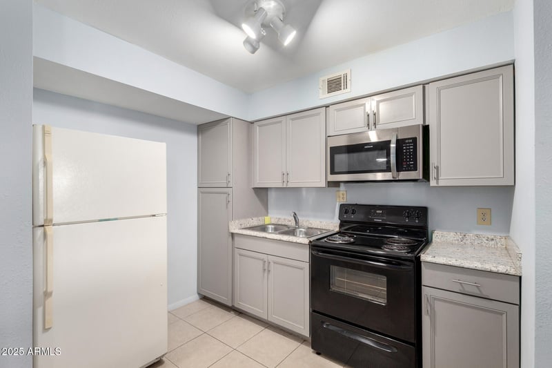 4410 Longview Ave #124, Phoenix, AZ 85014