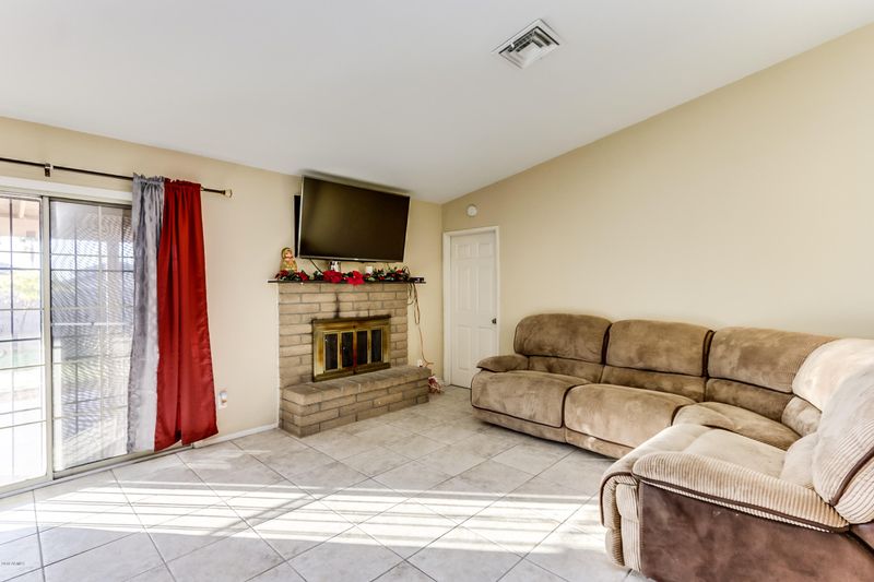 4410 N 111th Dr, Phoenix, AZ 85037