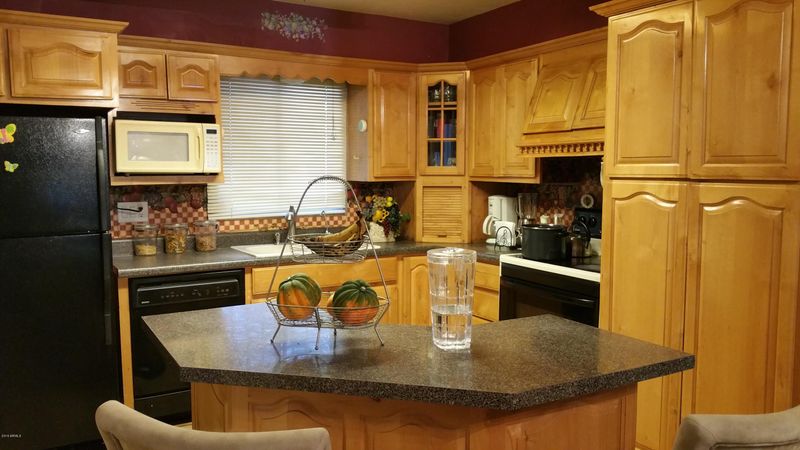 4410 N 82nd Dr, Phoenix, AZ 85033